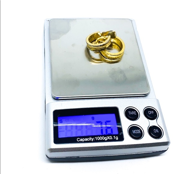 Vintage Gold Snap On Mini Hoop Earring - Picture 7 of 7